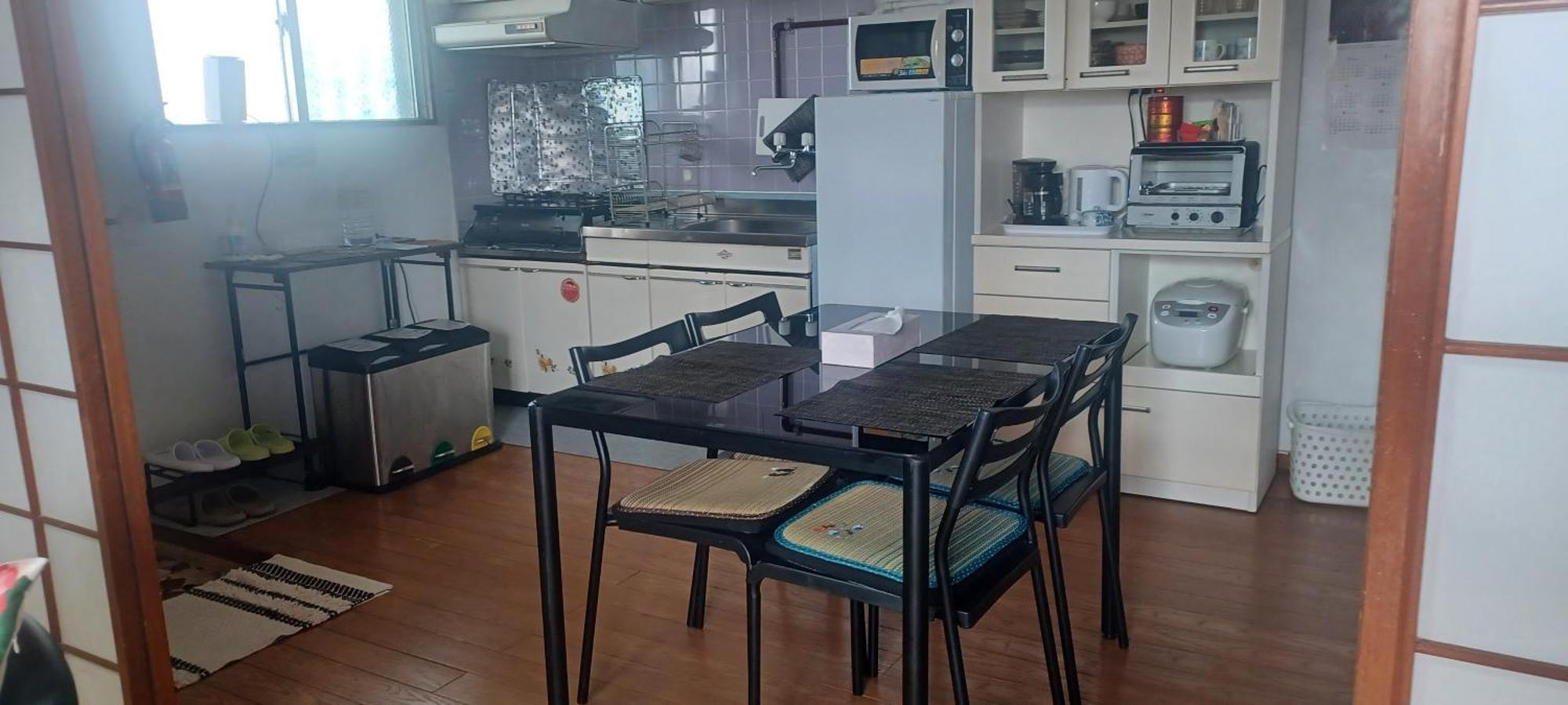 Miyagi Tomari Apartment Naha
